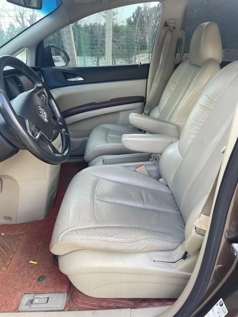 徐州17年别克GL87