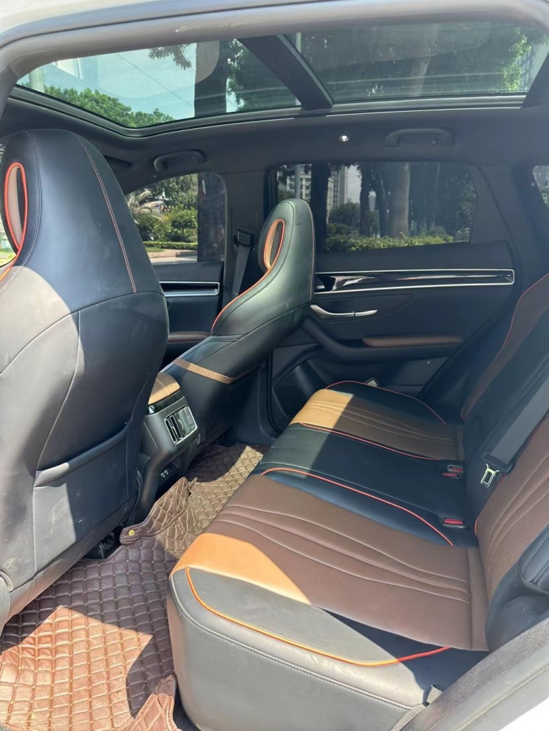 东莞21年比亚迪宋6