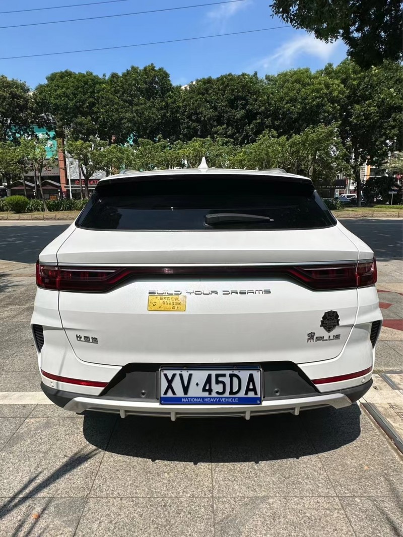 东莞21年比亚迪宋9