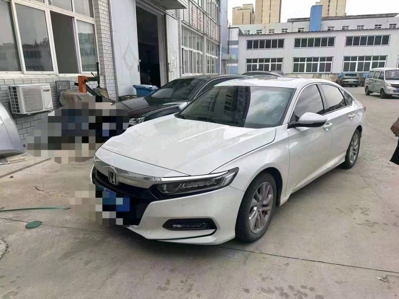 枣庄19年本田雅阁1