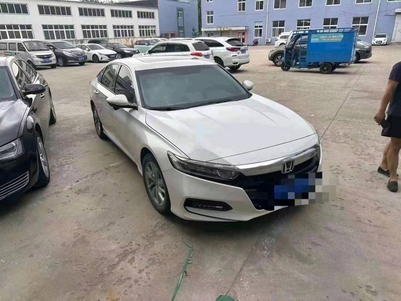 枣庄19年本田雅阁2