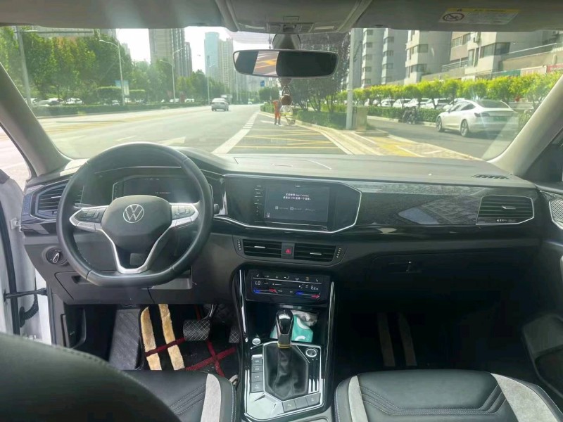 邯郸21年大众探岳8