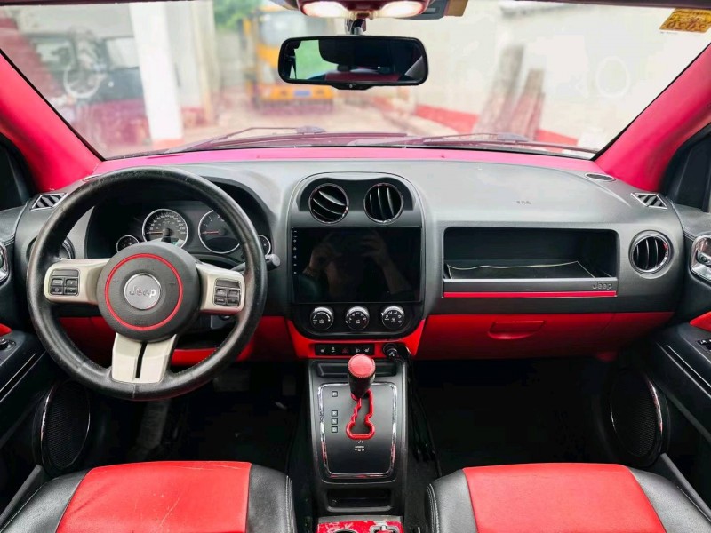 东莞12年Jeep指南者2