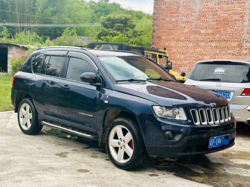 东莞12年Jeep指南者4