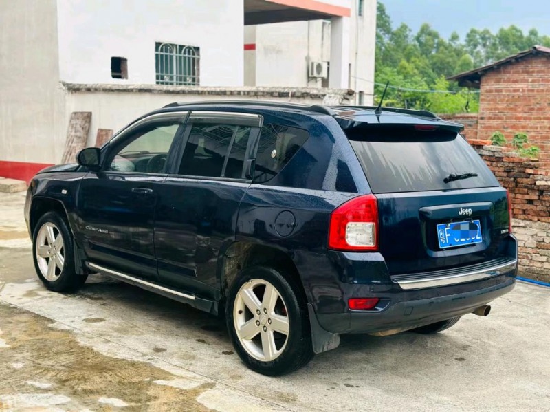 东莞12年Jeep指南者8