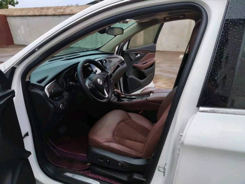 枣庄17年别克昂科威7