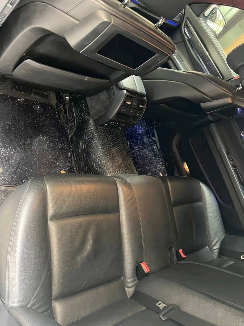 廊坊12年宝马7系7