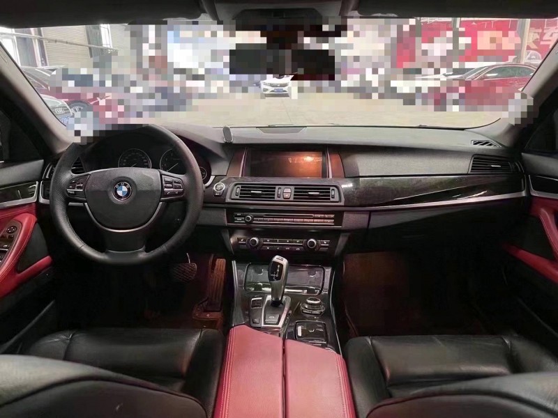 济宁13年宝马5系4