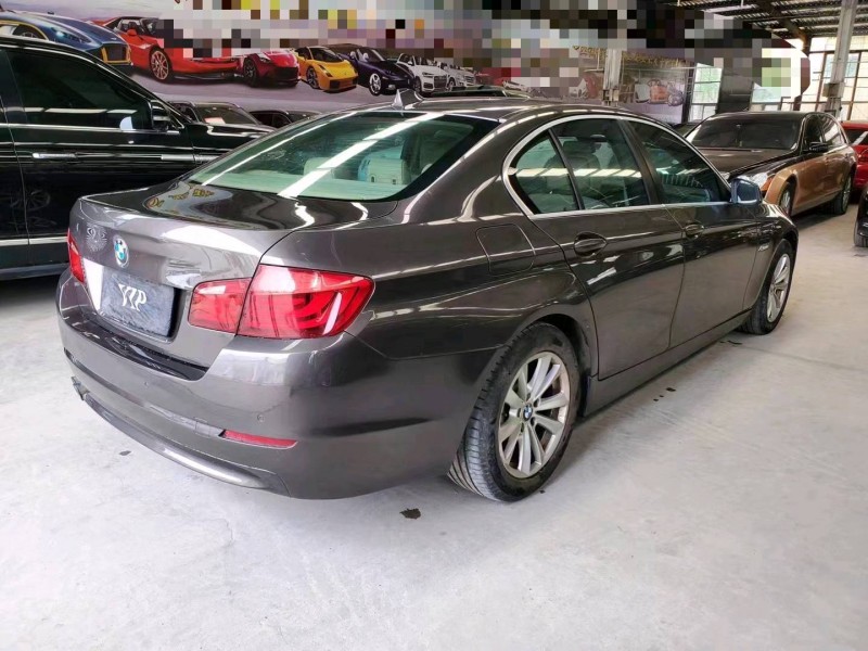 济宁13年宝马5系7