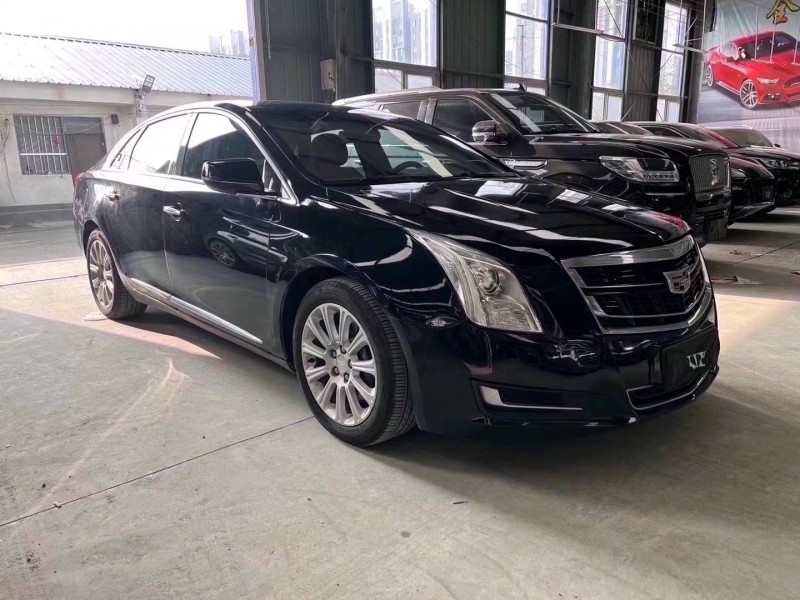 济宁17年凯迪拉克XTS2