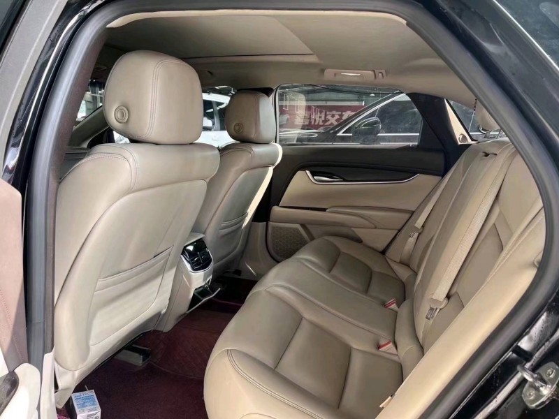 济宁17年凯迪拉克XTS6