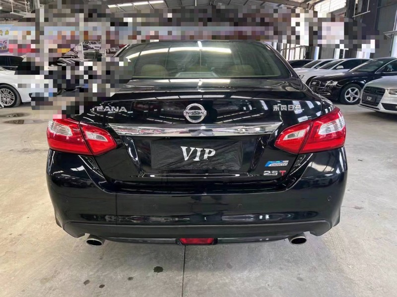 济宁19年日产天籁9