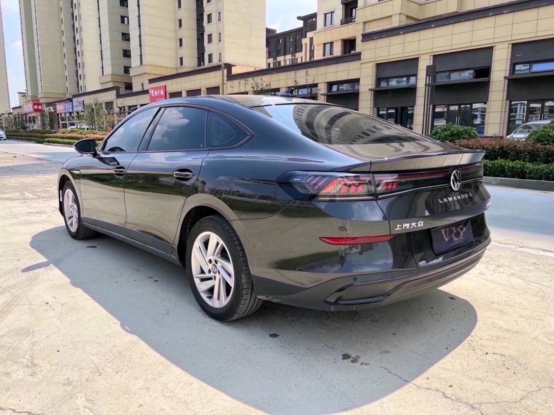 济宁22年大众凌渡7