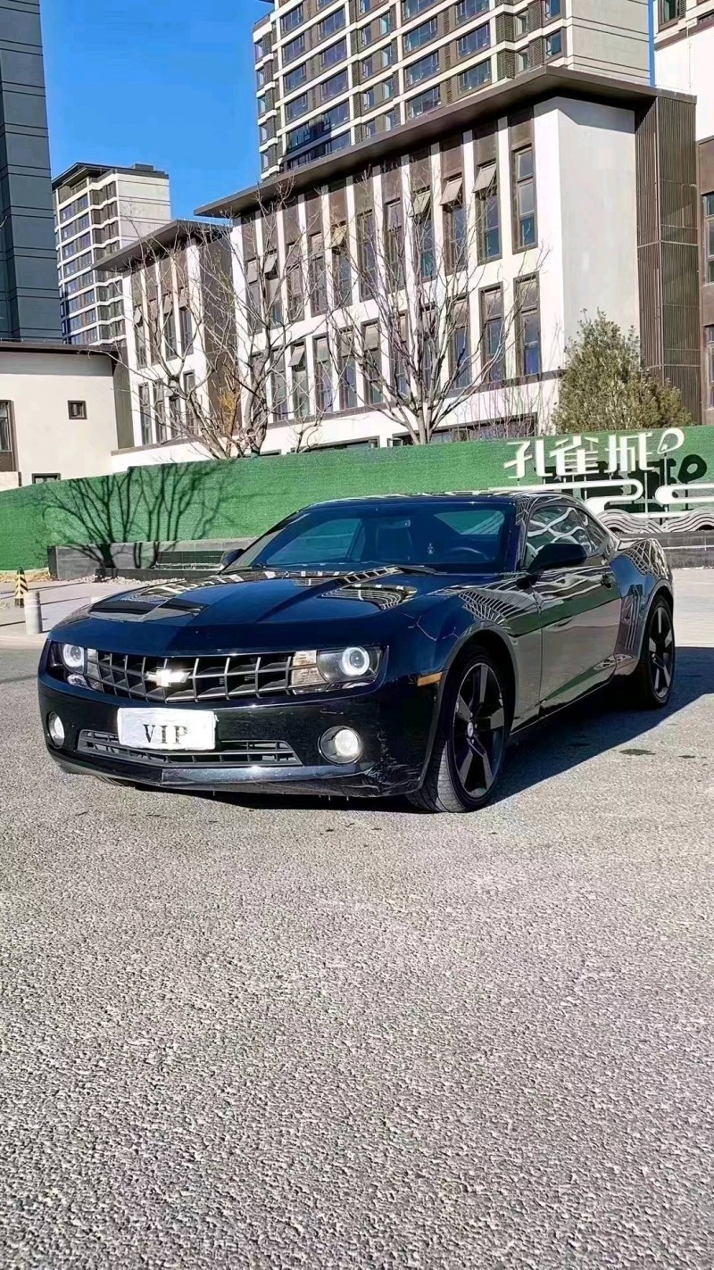 廊坊12年雪佛兰科迈罗2