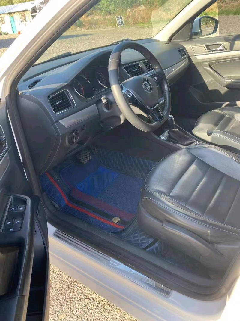 邯郸17年大众朗逸8