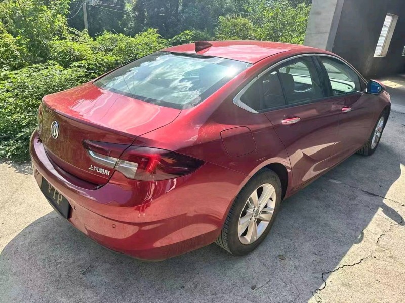 邯郸19年别克君威8