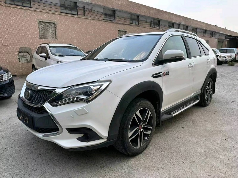 东莞15年比亚迪唐3