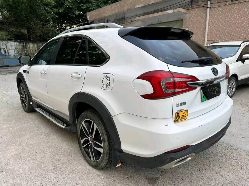 东莞15年比亚迪唐7