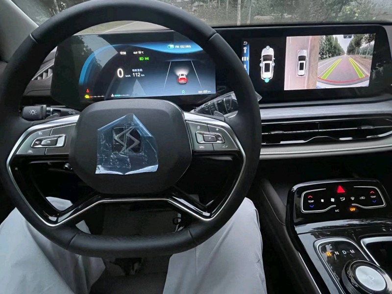 济宁23年大众思皓5