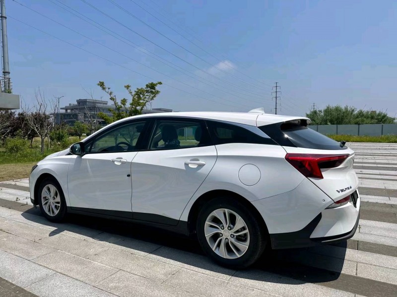 盐城23年别克微蓝7