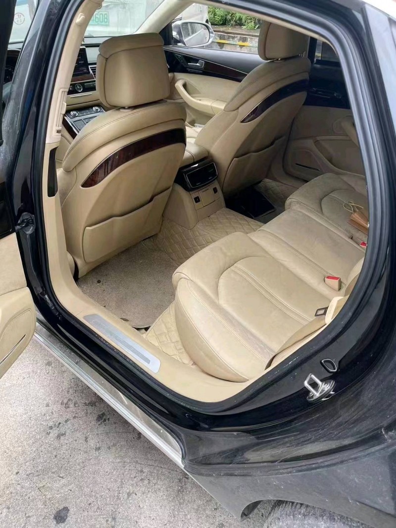 邯郸11年奥迪A8L8