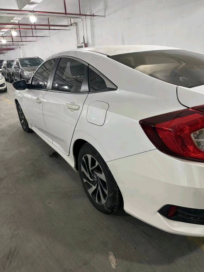 常州18年本田思域5