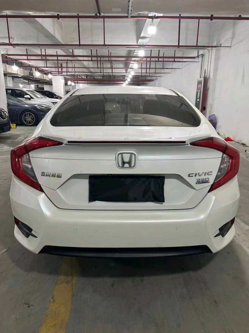 常州18年本田思域7