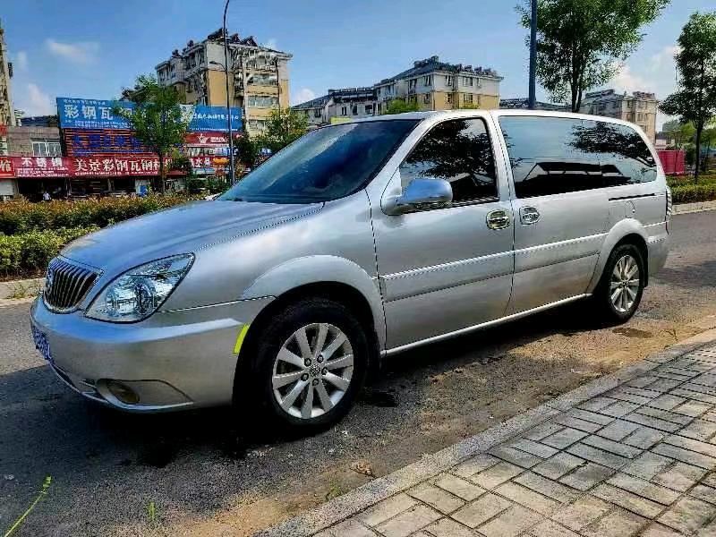 苏州12年别克GL82