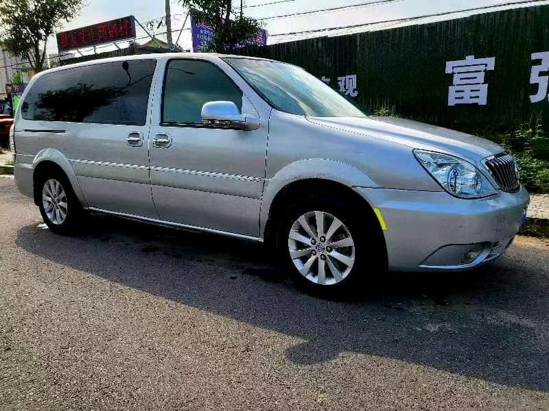 苏州12年别克GL84