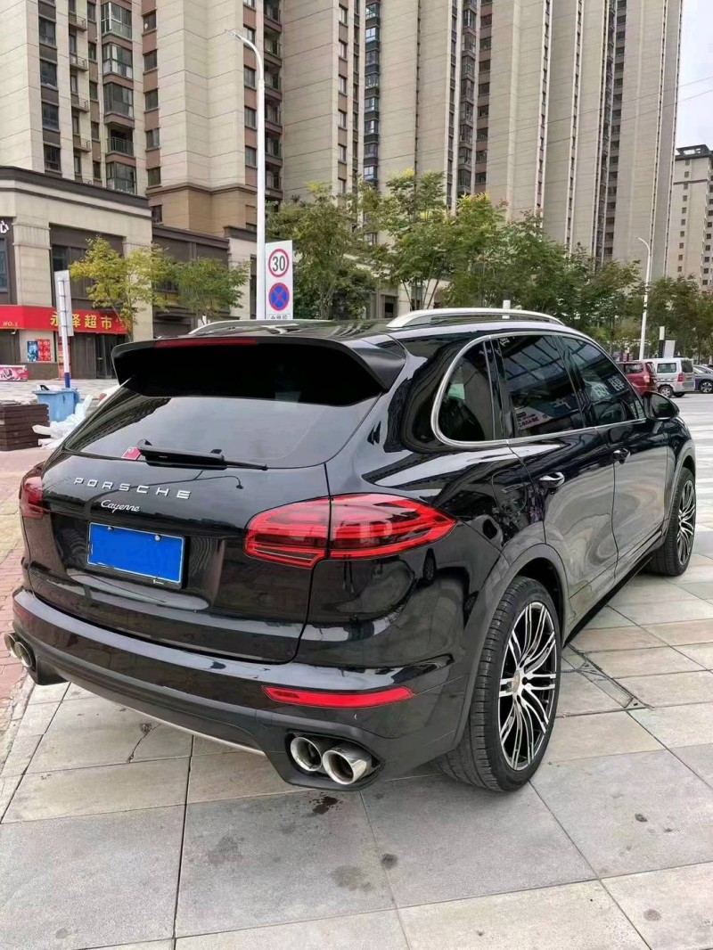 邯郸15年保时捷卡宴4