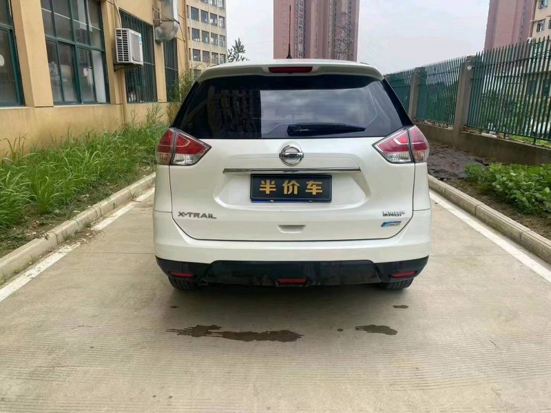 宜昌15年日產奇駿2