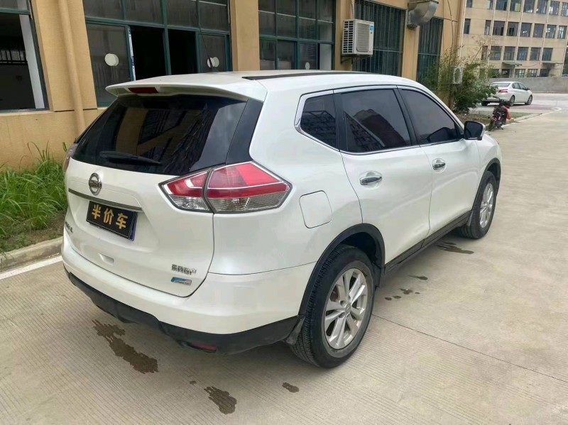 宜昌15年日產奇駿5