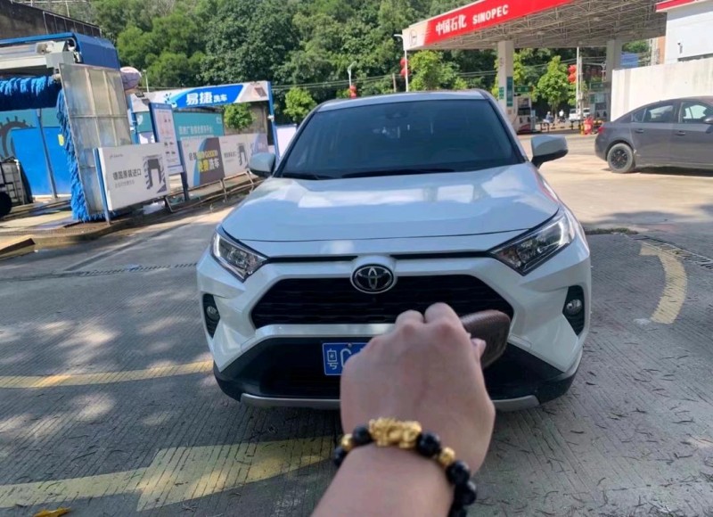 汕头20年丰田RAV4荣放1