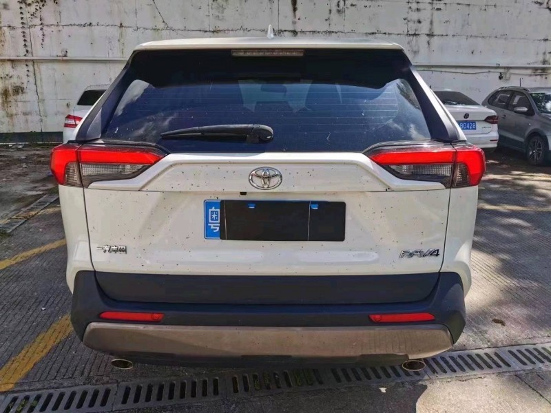 汕头20年丰田RAV4荣放3