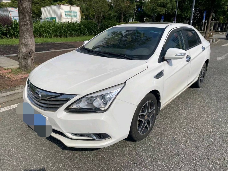 东莞15年比亚迪速锐2