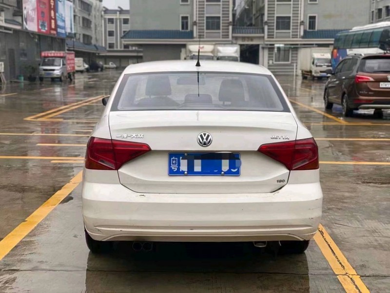 广州17年大众捷达8