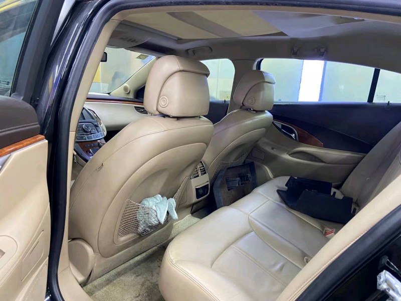 广州10年别克君越4