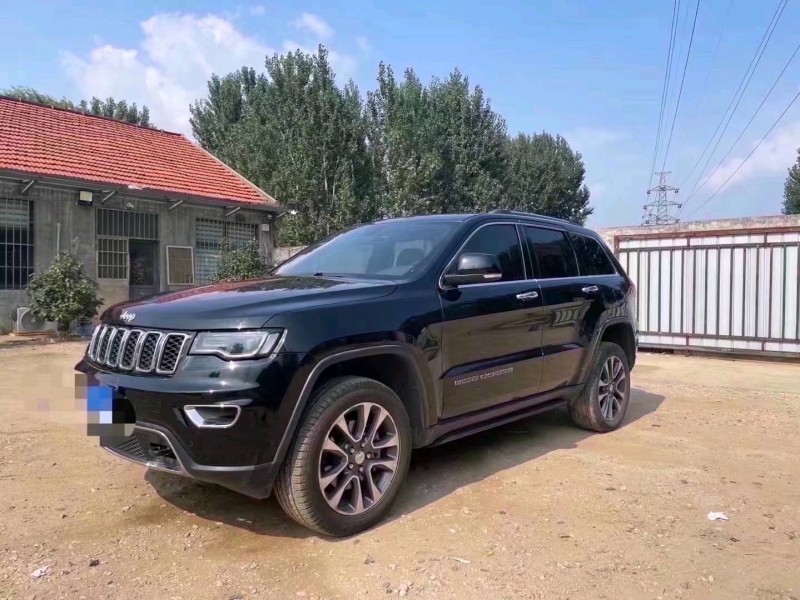 枣庄19年Jeep大切诺基9
