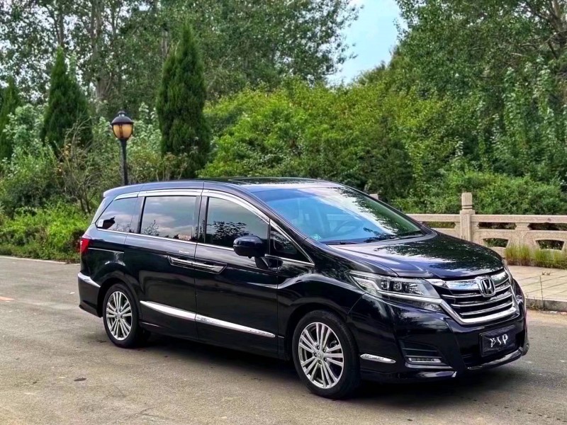 枣庄18年本田艾力绅2