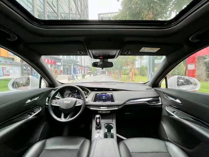深圳20年凯迪拉克XT46