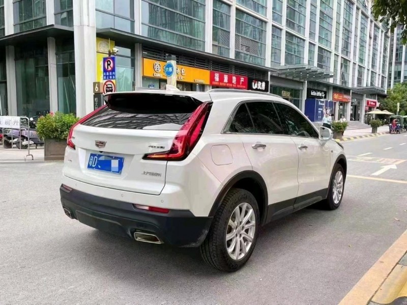 深圳20年凯迪拉克XT48