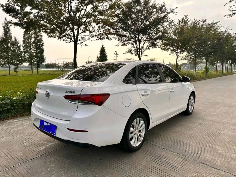 嘉兴22年别克英朗8