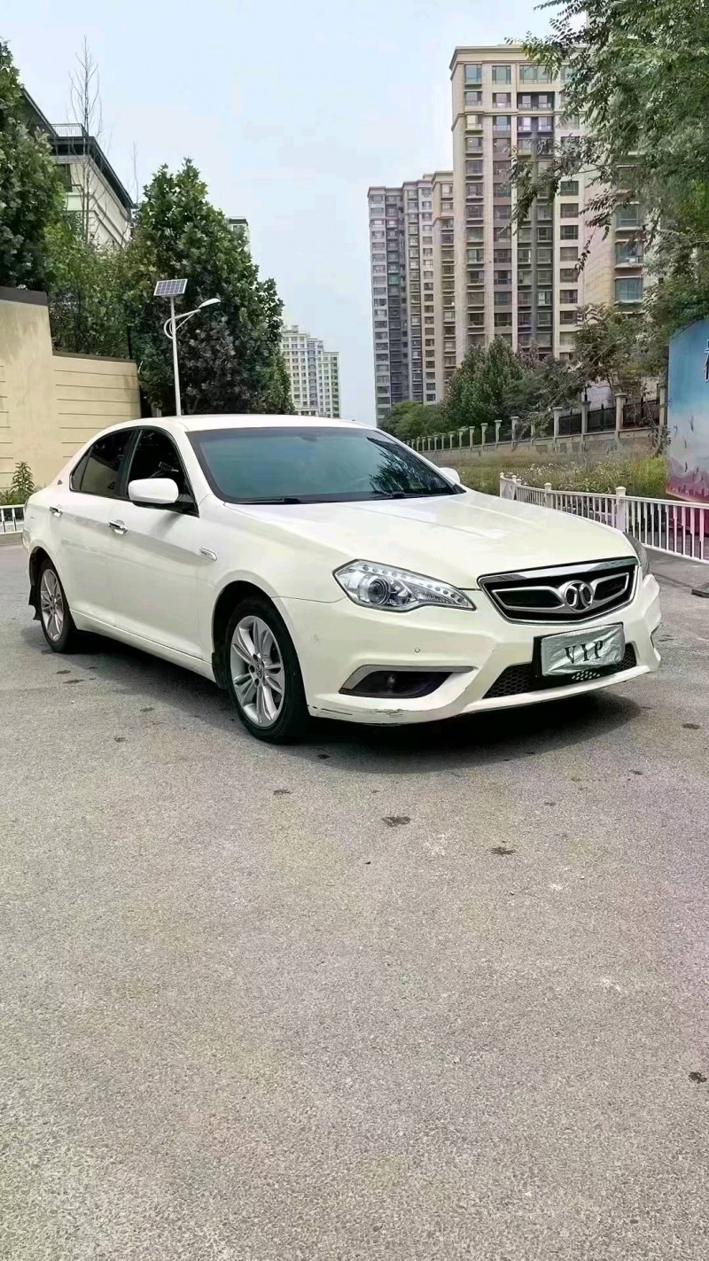 廊坊14年北汽绅宝D703