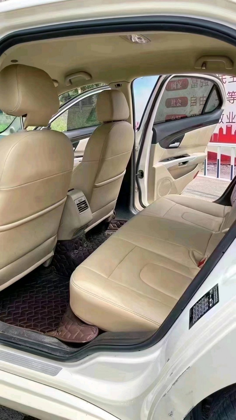 廊坊14年北汽绅宝D705