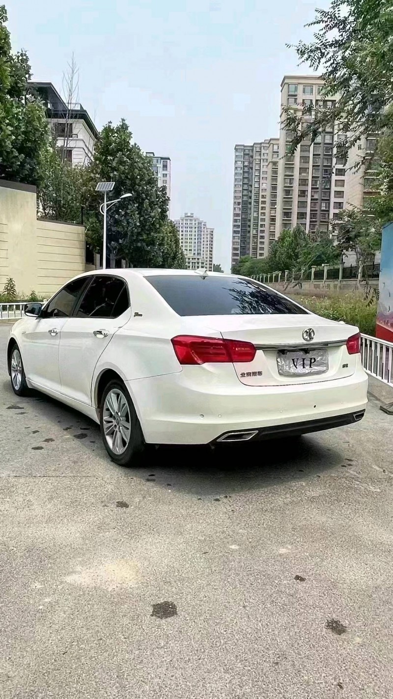 廊坊14年北汽绅宝D708