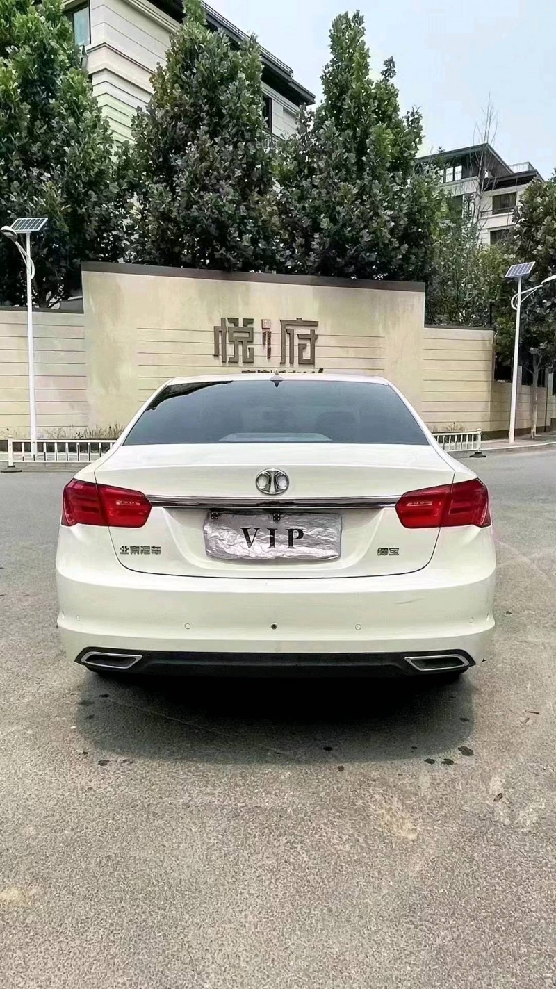 廊坊14年北汽绅宝D709