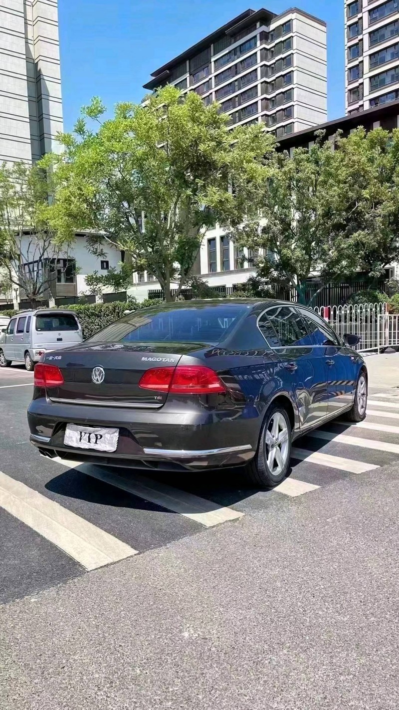 廊坊16年大众迈腾7