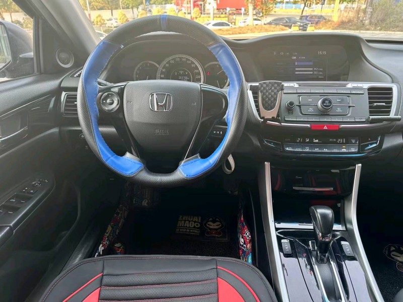 东莞17年本田雅阁6