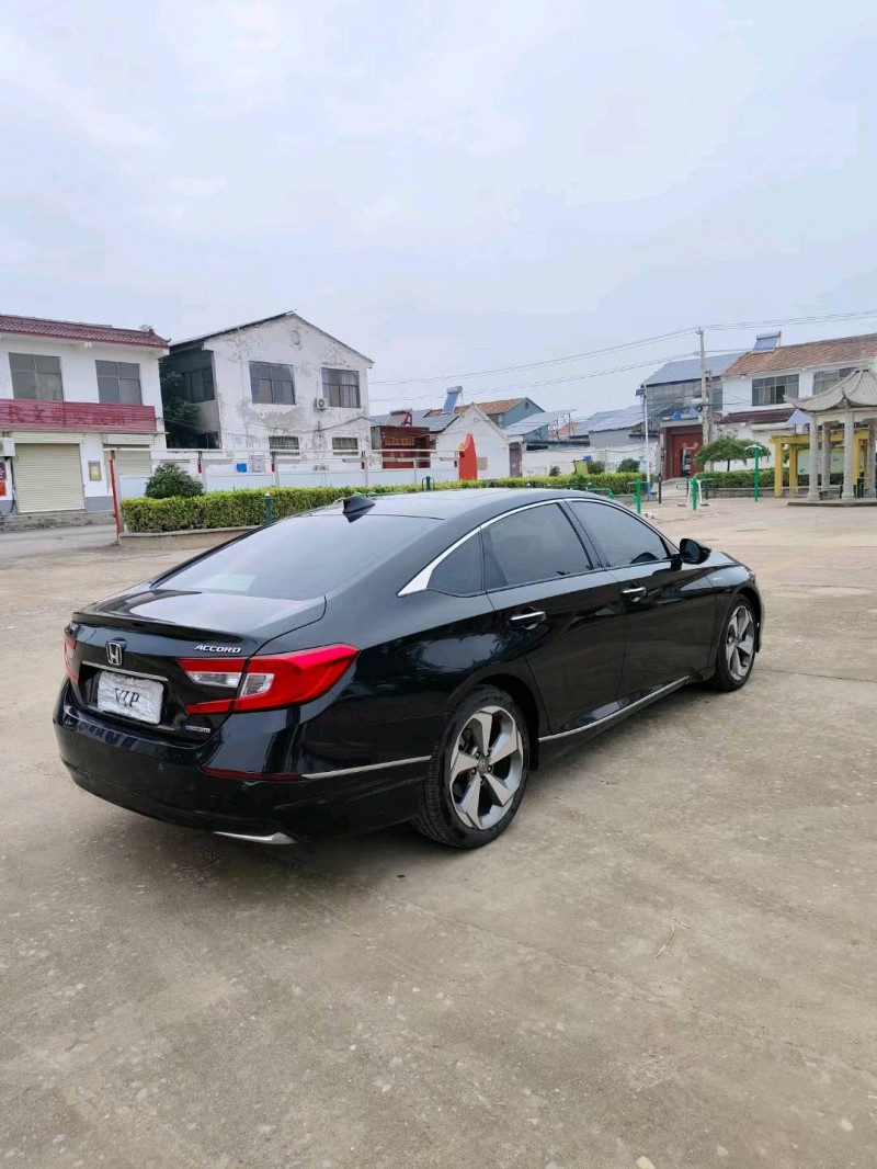 徐州19年本田雅阁8