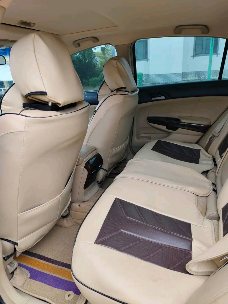 徐州11年本田雅阁6